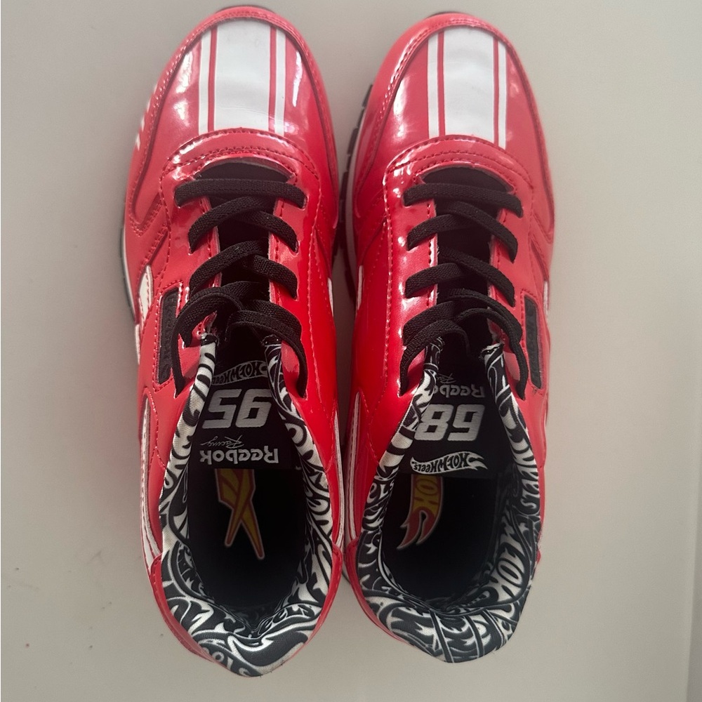 REEBOK x Hot Wheels Light Up Sneakers US 3/EUR 34